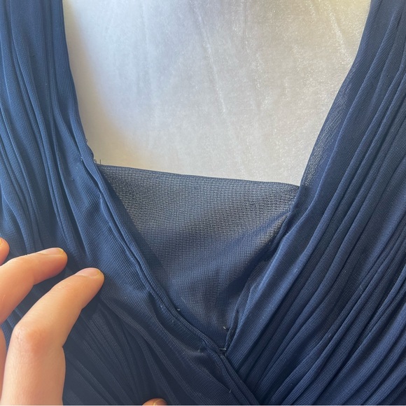 Camille La Vi Evening Dress. - Picture 9 of 12